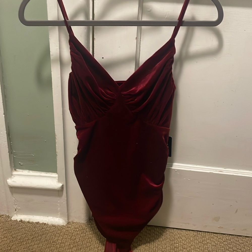 Women’s velvet bodysuit size S